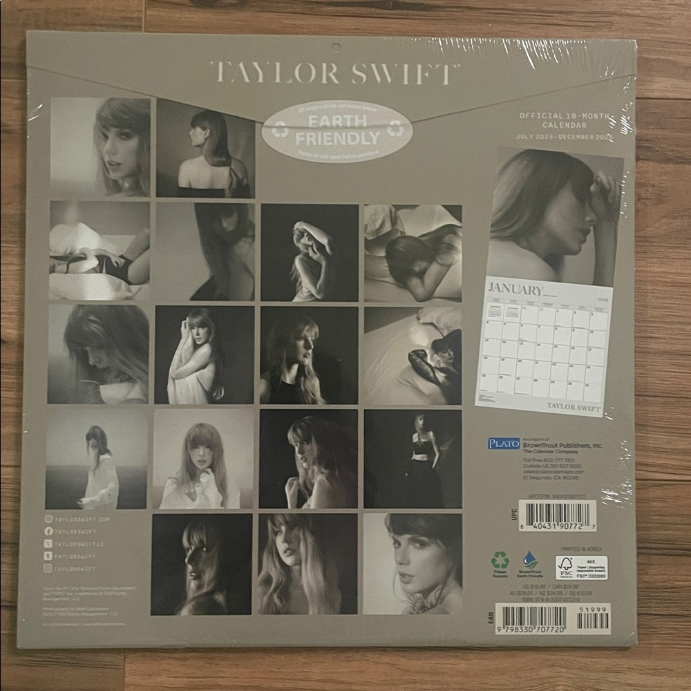 Taylor Swift 2026 Calender - Picture 10 of 16
